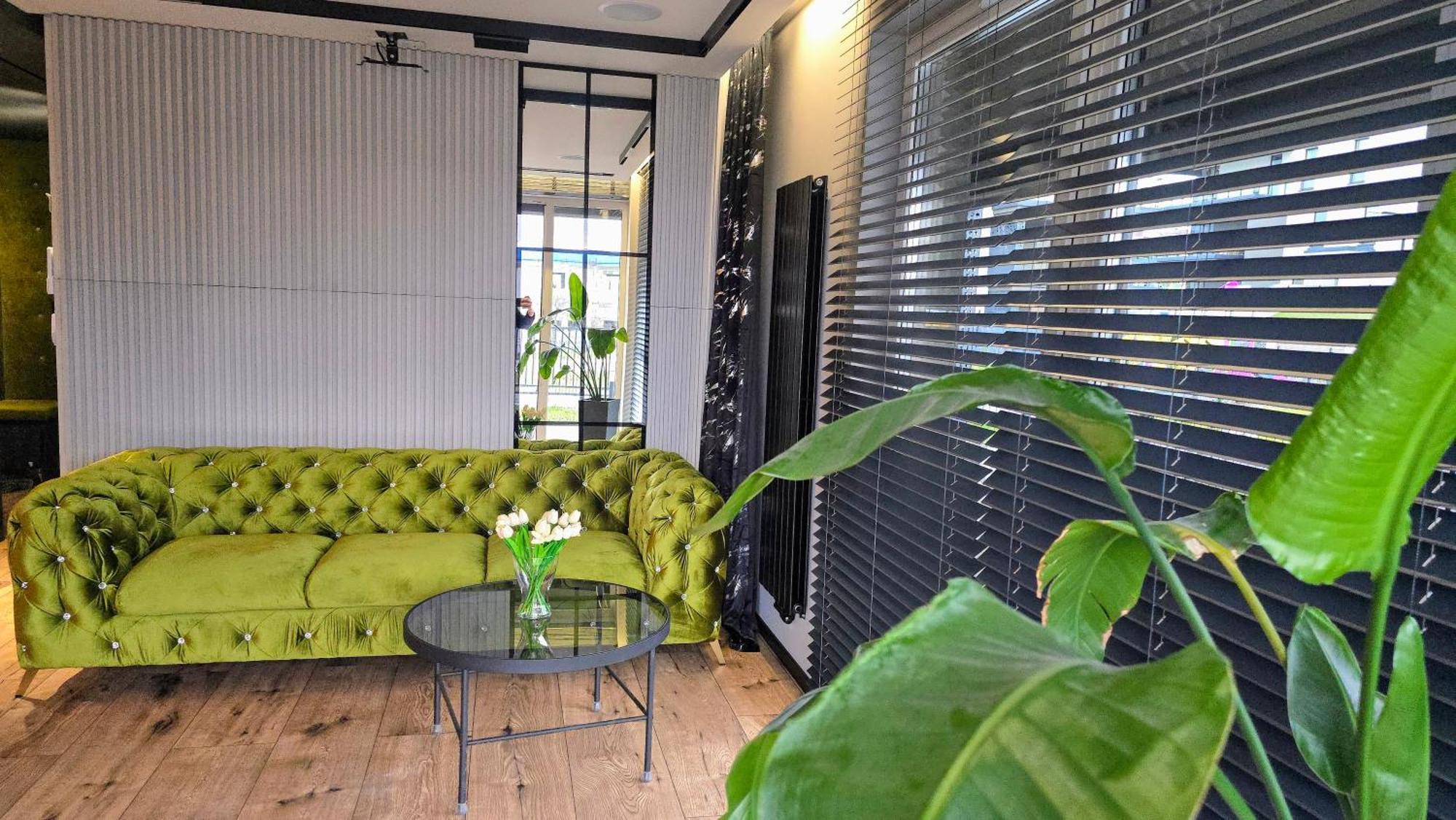 Apartament Dark Prestige New ! - Dostep 24H, Projektor , Garaz Podziemny , Klimatyzacja , Duzy Taras Кельце Екстер'єр фото