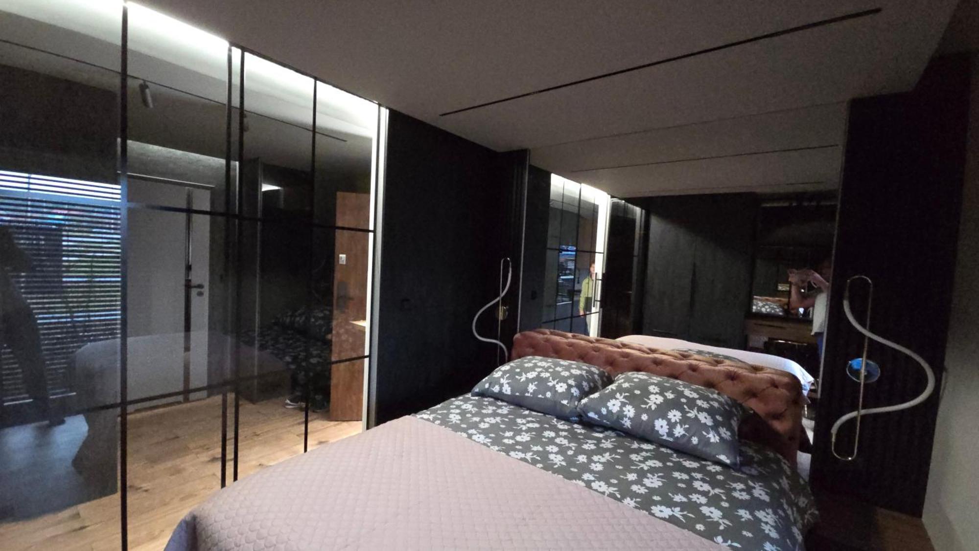 Apartament Dark Prestige New ! - Dostep 24H, Projektor , Garaz Podziemny , Klimatyzacja , Duzy Taras Кельце Екстер'єр фото