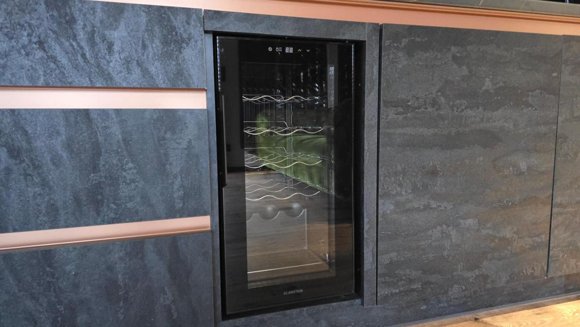 Apartament Dark Prestige New ! - Dostep 24H, Projektor , Garaz Podziemny , Klimatyzacja , Duzy Taras Кельце Екстер'єр фото